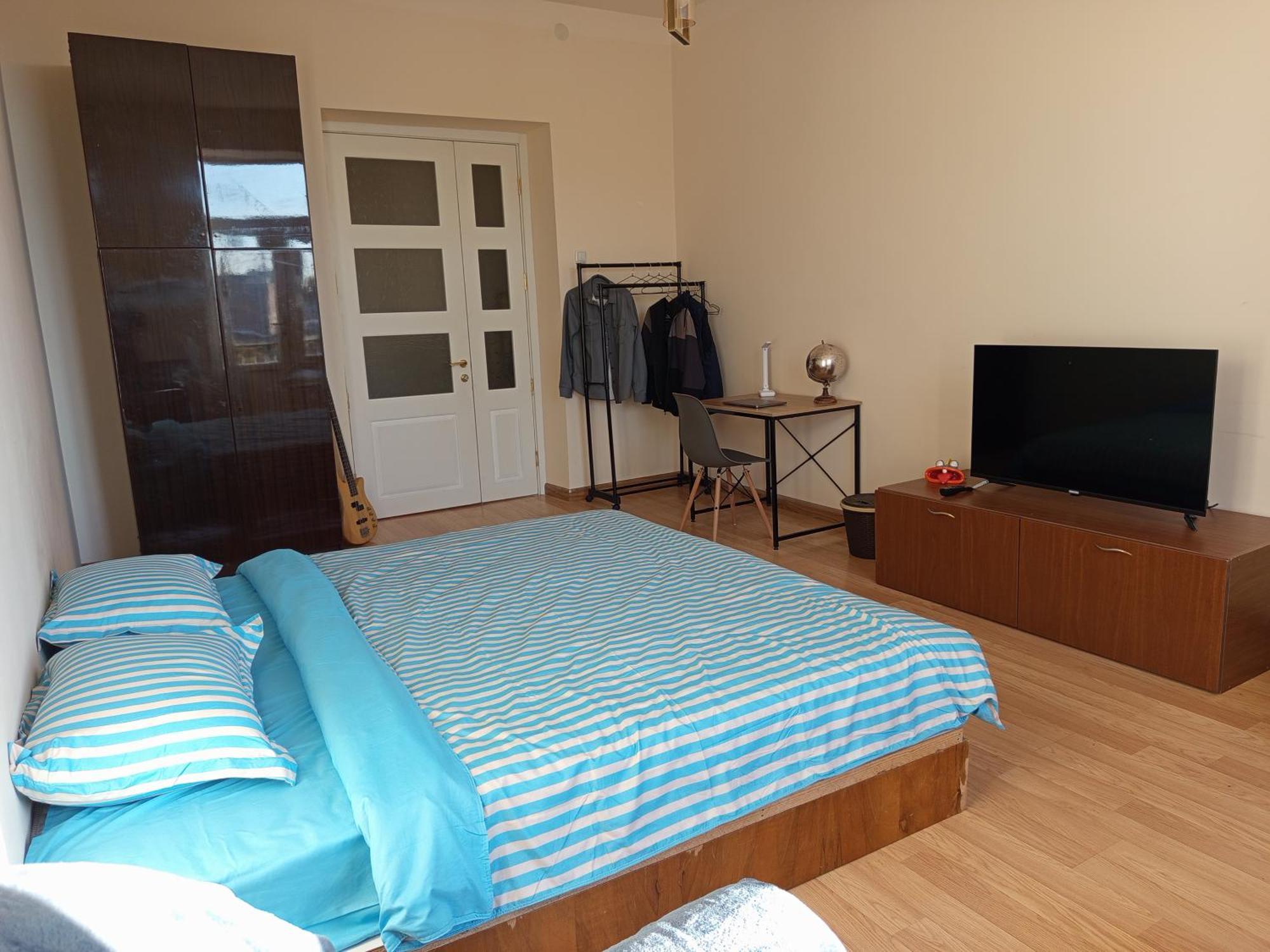 Living Spaces - Guesthouse Yerevan Ruang foto